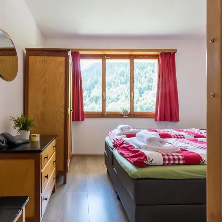 Jewel Duplex Eg